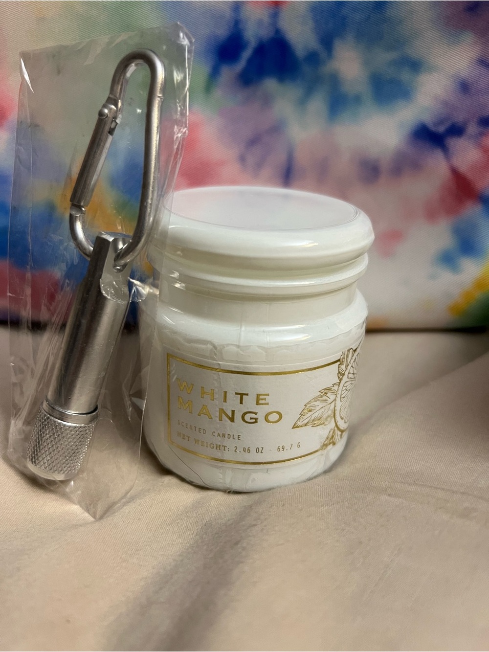 NEW🔦Mini Portable Clip Flashlight & 🕯️ White Mango Candle